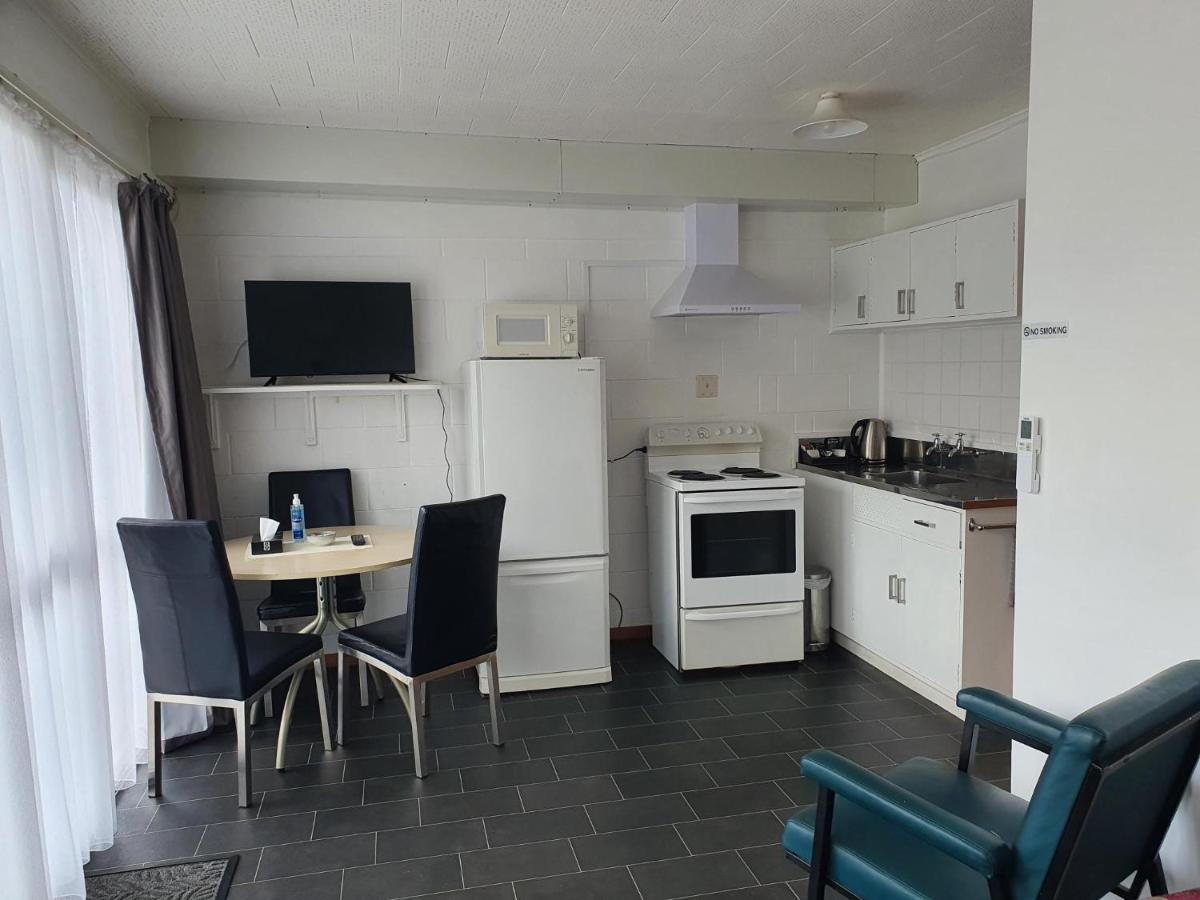 Brooklyne Motel Sanson Экстерьер фото