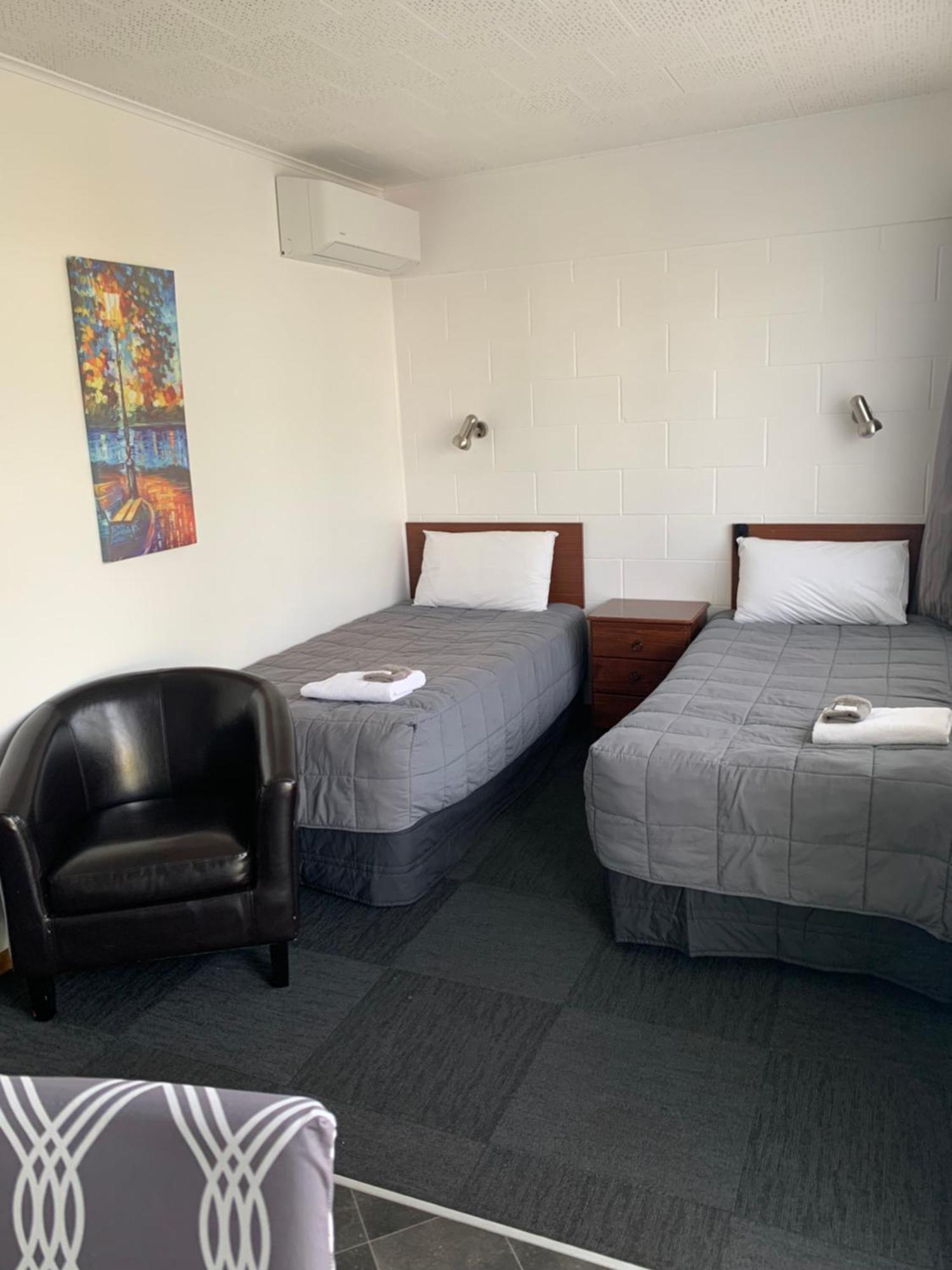 Brooklyne Motel Sanson Экстерьер фото